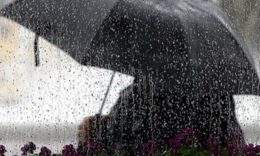 Cumartesi Günü Yağmurlu ve Bulutlu Hava