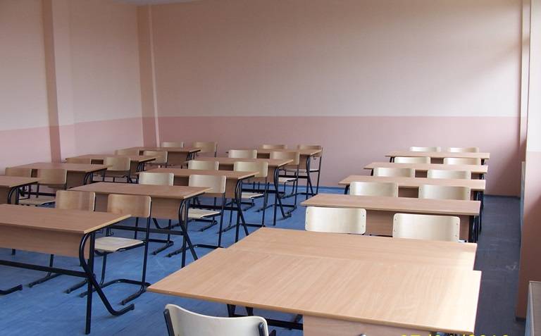 Yeni Öğretim Yılı Pazartesi Başlıyor, Kamenica ise Sorunlu