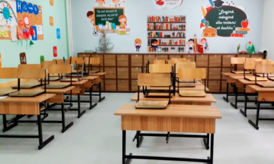 Ders Saatlerinde Kısaltma Yok, Ancak İmkanlara Göre Saatlerde Uyarlama Olacak