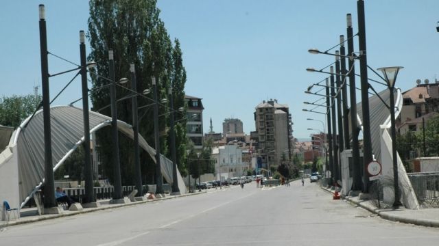 Mitroviça'da  Patlama- Maddi Hasar Büyük