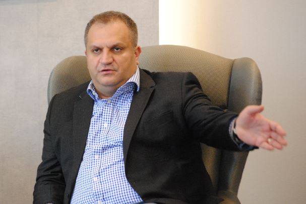 Ahmeti, Koronavirüse Karşı İlk Tedbirleri Açıkladı