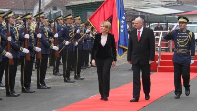Kosova ile Arnavutluk Savunma Alanında İşbirliğini  Artırıyor
