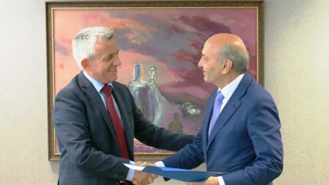Arnavutluk Tüm Gelişmelerde Kosova'nın Destekçisi Olacak