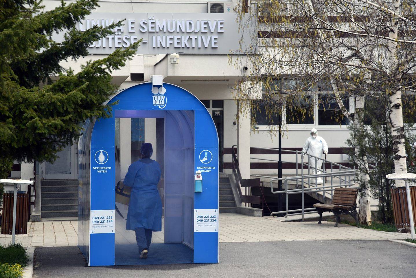 Klinik ve Hastanelerde 14 Covid Hasta Tedavide