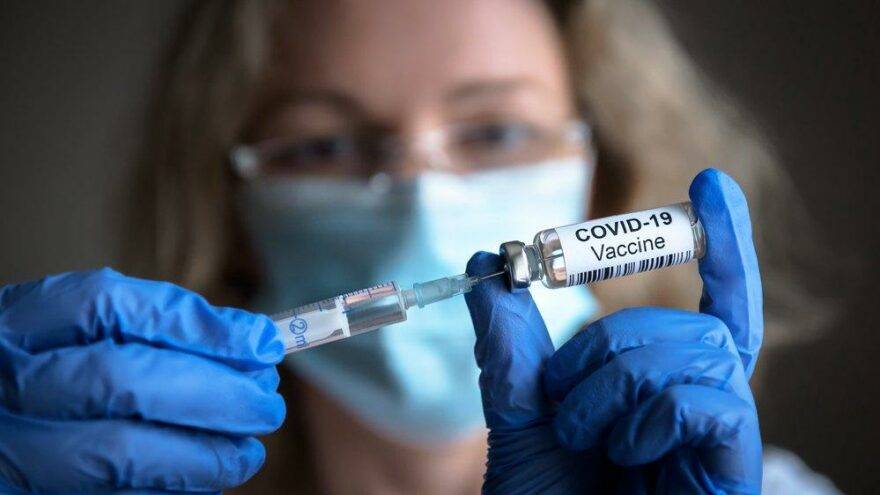 AstraZenaca aşısından sonra kan pıhtılaşması ihtimali yıldırım çarpma ihtimaline eş