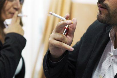 Soğuklarla Birlikte Sigara Dumanları da Lokallere Döndü