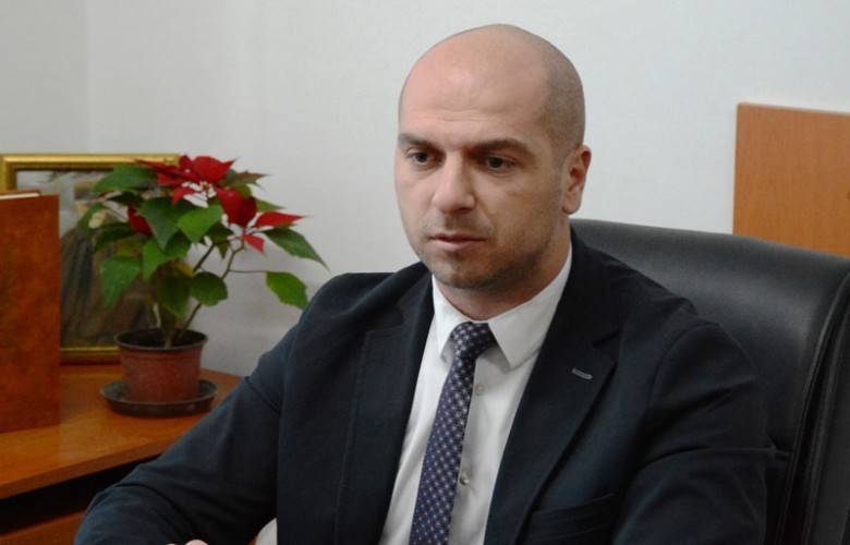 Simiç: Kurumlara Dönmemiz Şu Anda Anlamsız