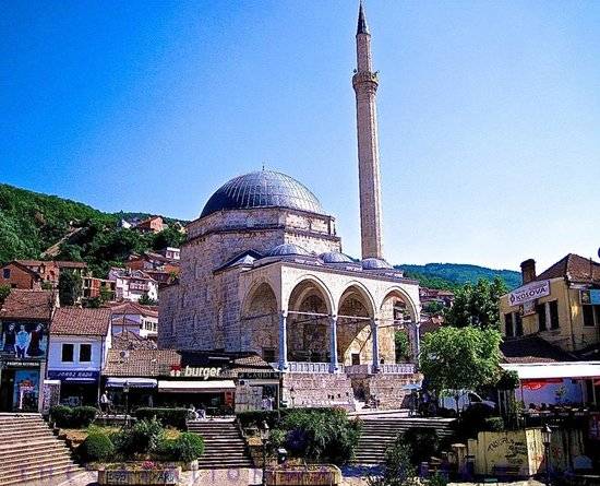 Arnavutluk İçin Kosova Camilerinde 300 Bin Avro Toplandı