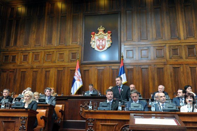Sırbistan Meclisi Anlaşmayı Destekledi