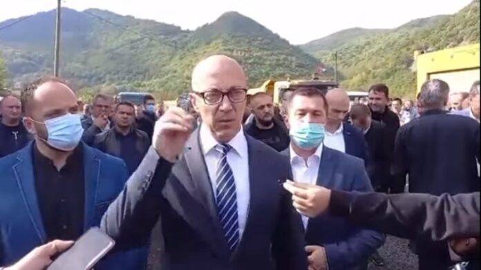 Sırp Listesi,  Kuzeyde Bu Sabah Polise Düzenlenen Saldırıyı Kınadı