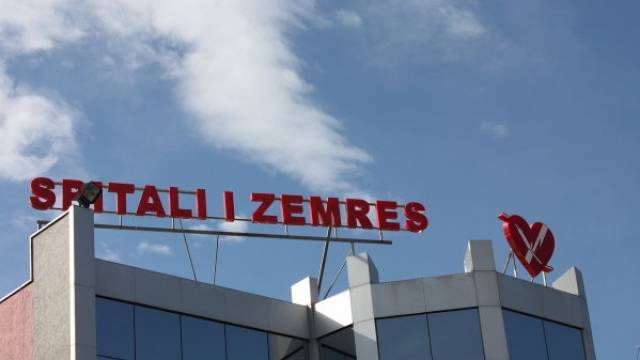 Özel Hastanelerde Ölenler Otopsiye Gönderilmeden Toprağa Veriliyordu