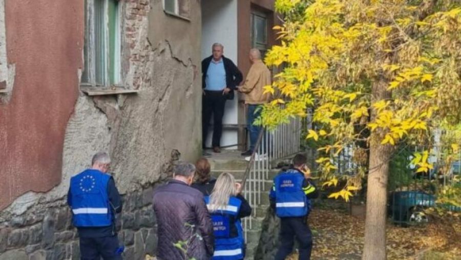 Kosova Polisi, Skenderaj Paralel Belediyesini Kapattı 