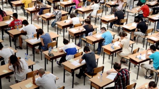22 bin Öğrenci Bugün Mezuniyet Sınavına Girecek