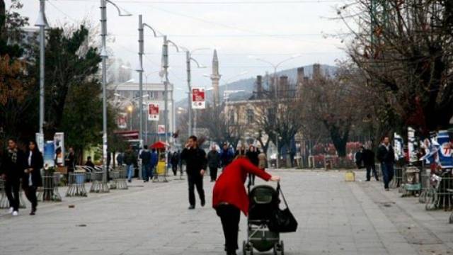 Priştine'de Bugün İki Protesto