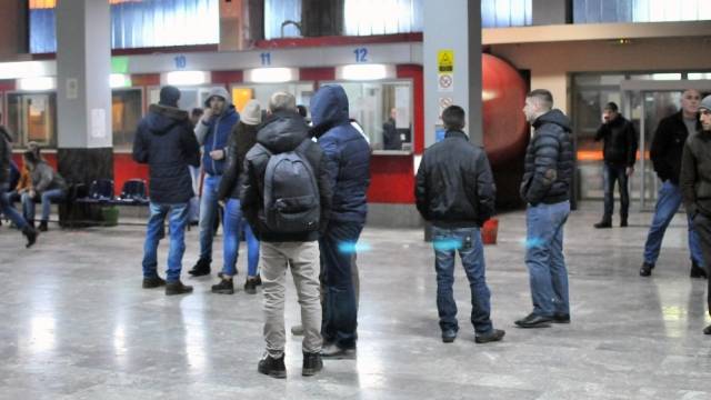 Dün Gece Sadece 3 Otobüs Sırbistan'a Hareket Etti