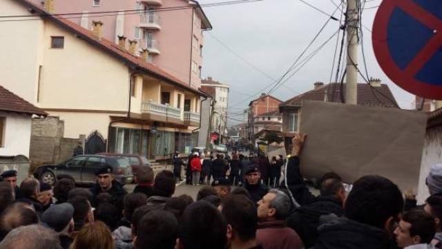 Jablanoviç Bugün Yakova'da Protesto Edilecek