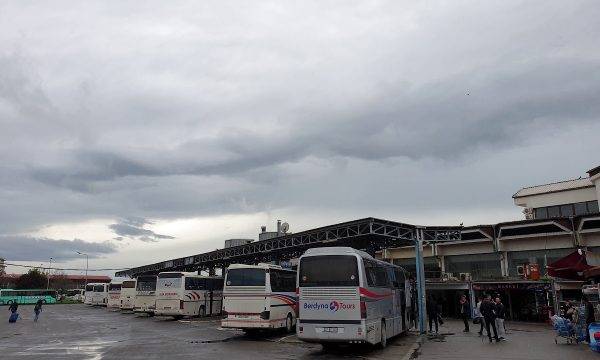 Priştine  Otogarında Yine Bomba Alarmı