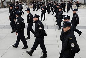 Kuzeyin Sırp Polis Komutanı, Kosovalı Sırpları Endişelendiriyor