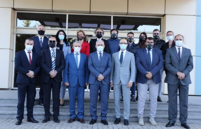 Sveçla, Uyuşturucu Operasyonuna Katılan Ülkelerin Temsilcilerini Kabul Etti