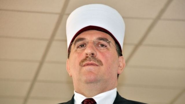Tërnava Gençlerin Aşırı Dini Guruplara Dahil Olmalarına Karşı