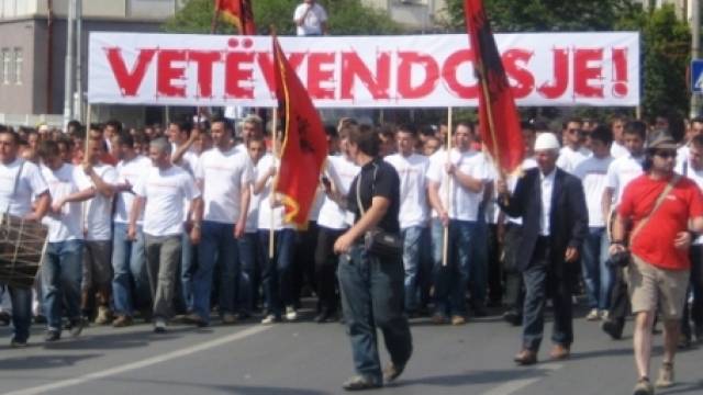 Protestolar Konusunda Yalnız Kaldılar