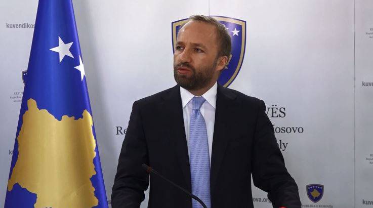 Rakiç Gibi Bir Bakanın Hükümette Yeri Olmamalı
