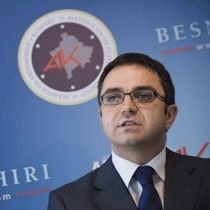 AAK, PDK İle Koalisyon İhtimalini Parti İçinde Görüşür