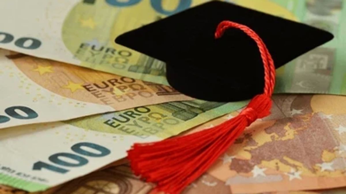 Öğrenciler İçin 100 Euroluk Ek Ödeme Başvuruları Açıldı