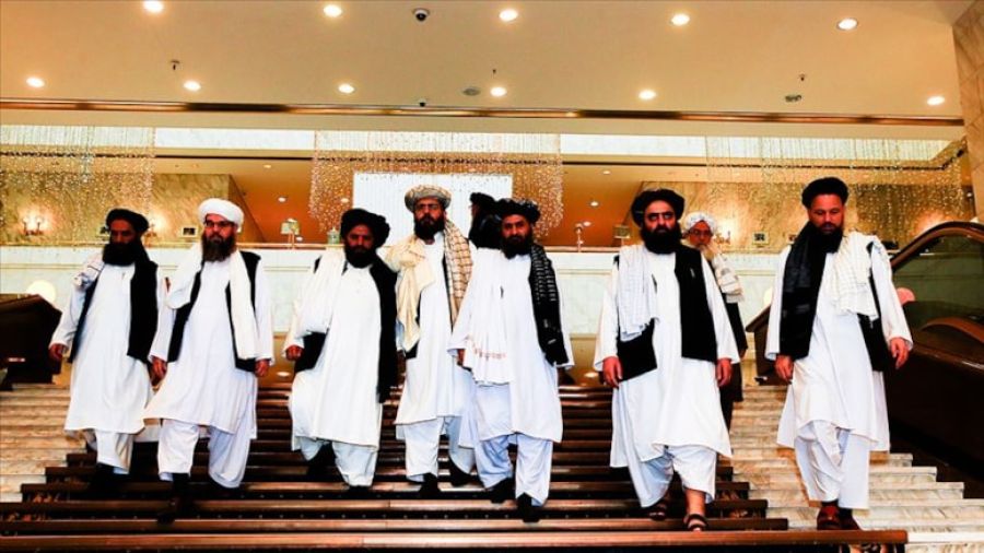 Afganistan'da erkeklere de baskı artıyor: Sakal zorunlu, kadınlara bakmak yasak