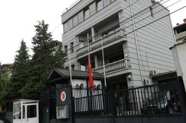 Bayraklar Yarıya İndirildi, Taziye Defteri Açıldı