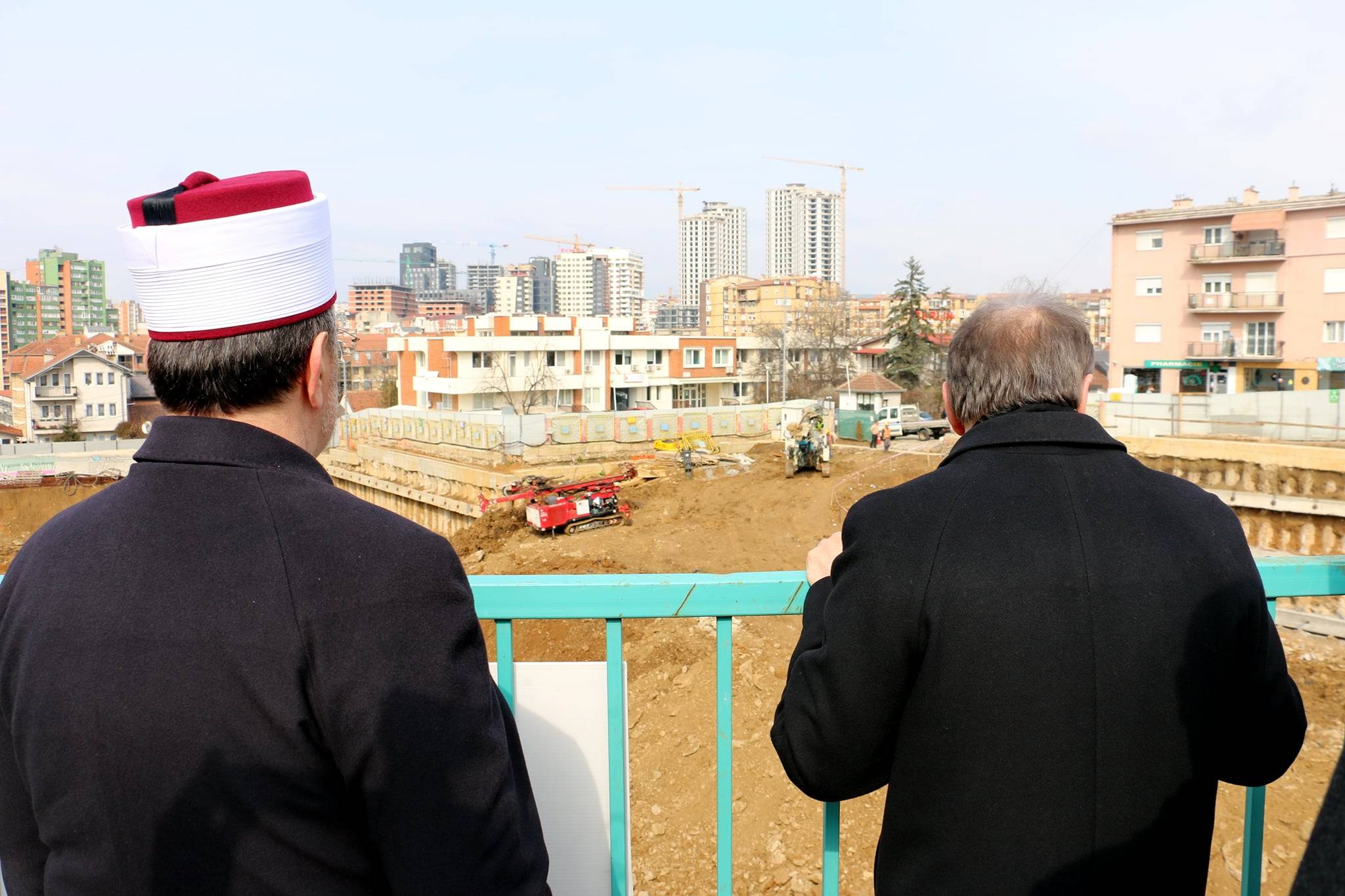 Ternava ve Erbaş Priştine Merkez Camii Çalışmalarını Yakından İzledi