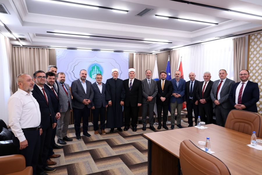 Tërnava, Türkiye’nin Din İşleri Müşaviri Albayrak’a Teşekkürlerini İletti