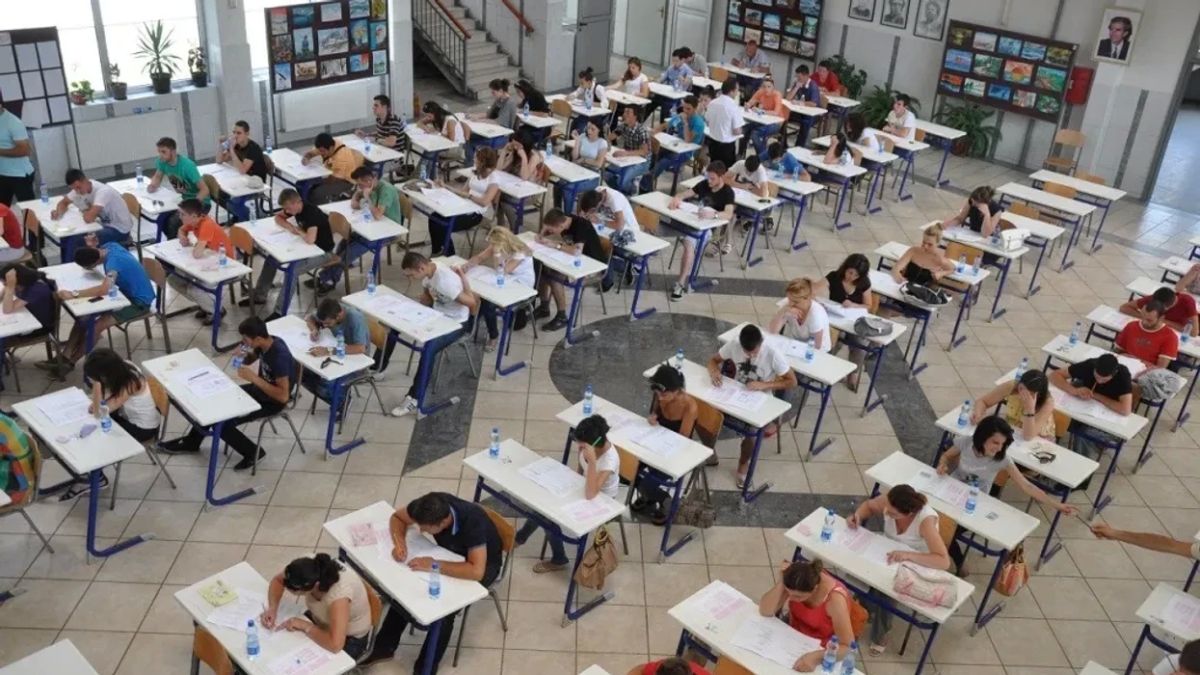 Mezuniyet Sınavı 20 Haziran’da: Öğrenciler Telefon Getiremeyecek