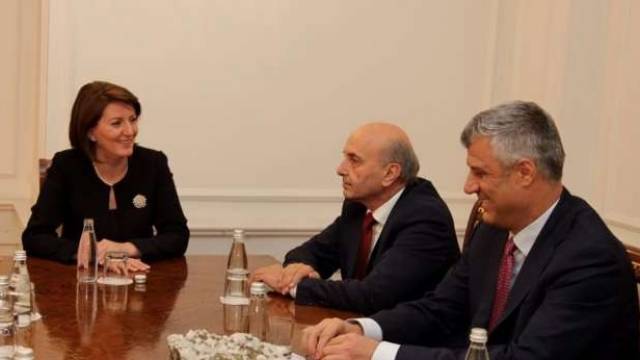 Mustafa ve Thaçi de Muhalefet Liderlerini Ortak Toplantıya Davet Etti