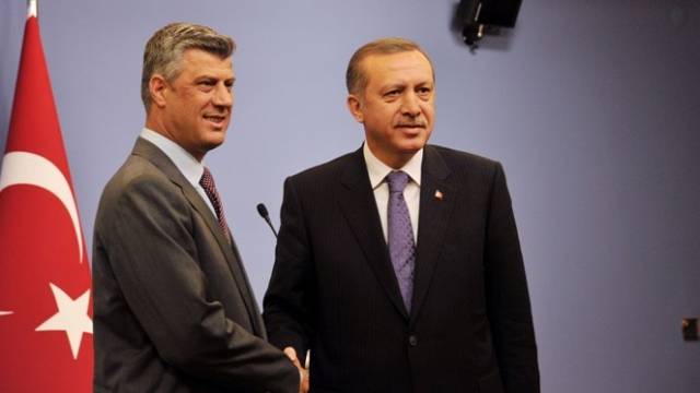 Thaçi de Türkiye'de Olagelen Terör Saldırıyı Kınadı