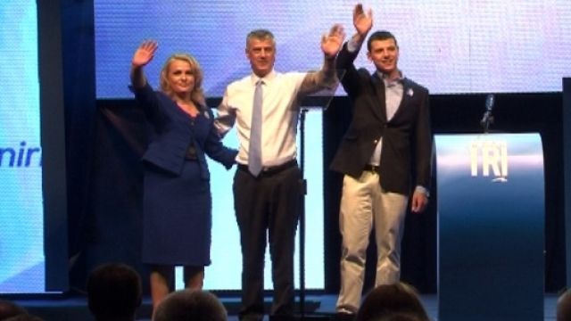 Thaçi 200.000 İş Yeri Vaat Ediyor