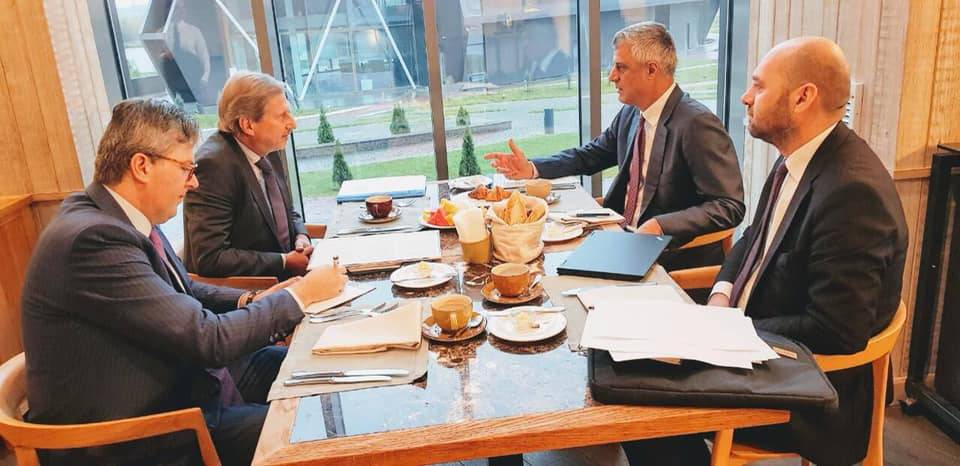 Thaçi, Komiser Hahn ile de Temaslarda Bulundu