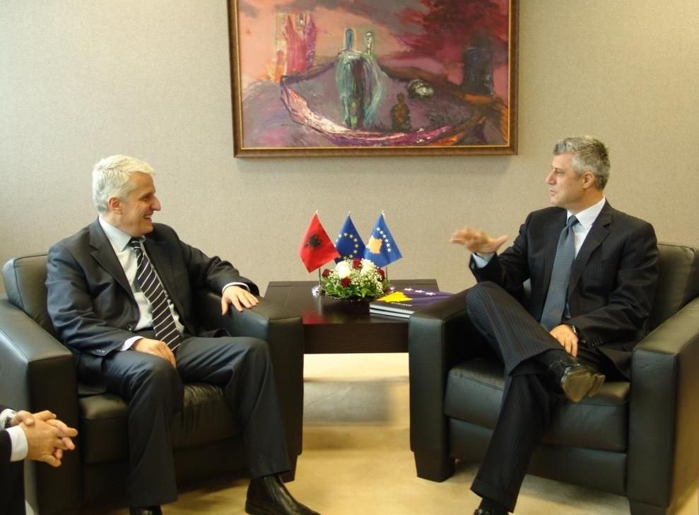 Thaçi, UÇK Savaşına Sunduğu Katkıdan Dolayı Majko'ya Teşekkür Etti