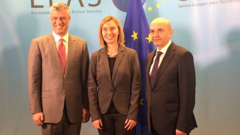 Mogherini,  Thaçi  ve Mustafa ile Bir Araya Geldi