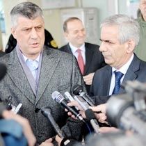 Thaçi: Dayanışma Kar Telaşını Hafifletti