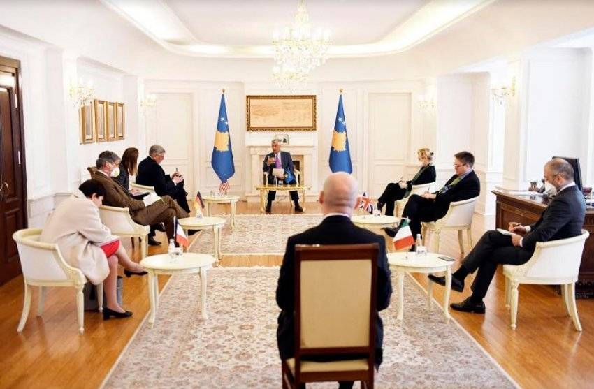 Thaçi,  QUINT Büyükelçileri ve AB Özel Temsilcisi’ni Kabul Etti