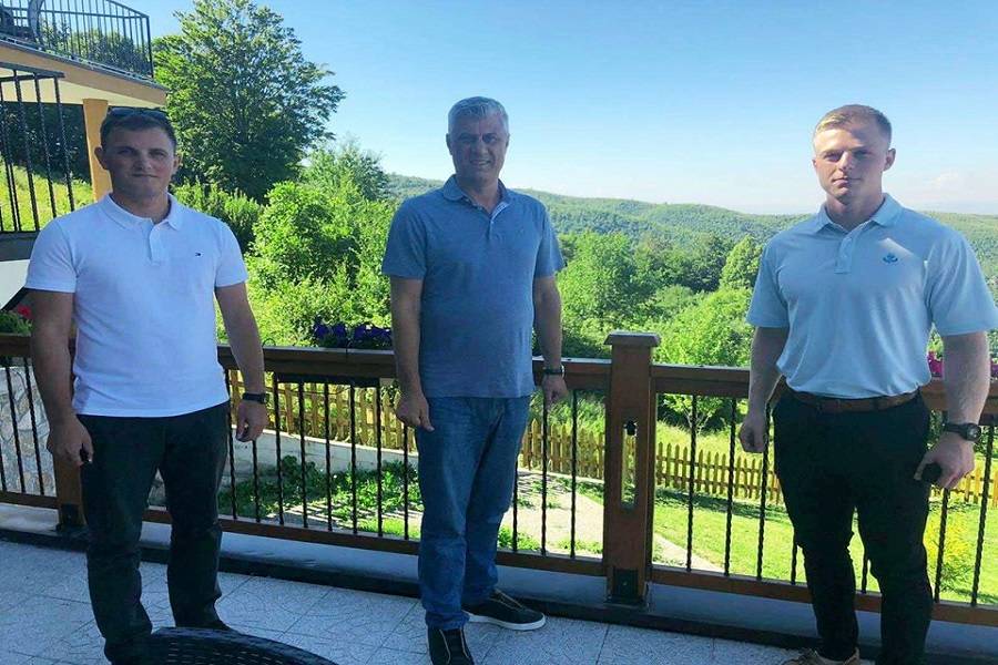 Thaçi, KGG’nin İki Başarılı Mensubuyla Görüştü