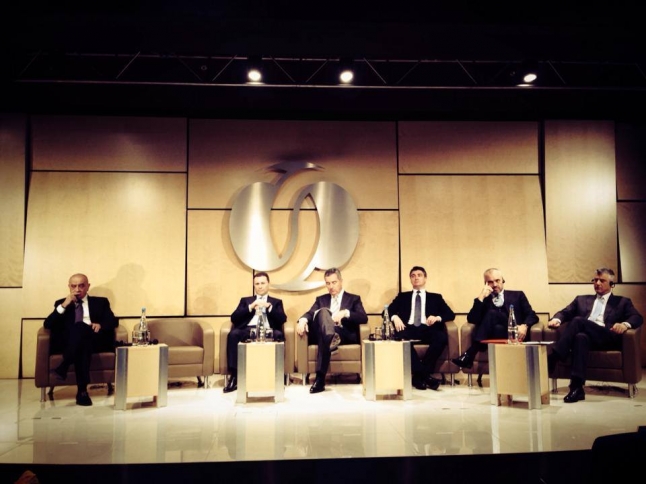 Thaçi, Avrupa İmar  Bankası Forumunu Tarihi Olarak Değerlendirdi