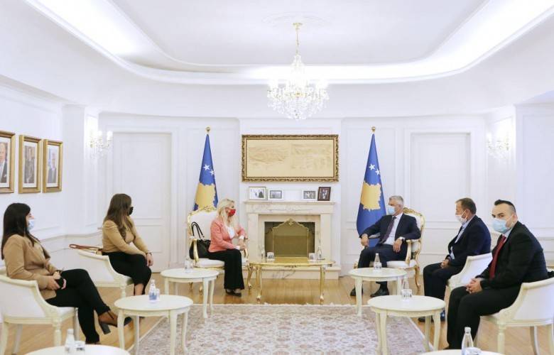 Thaçi, Boşnak Temsilcilerini Kabul Etti