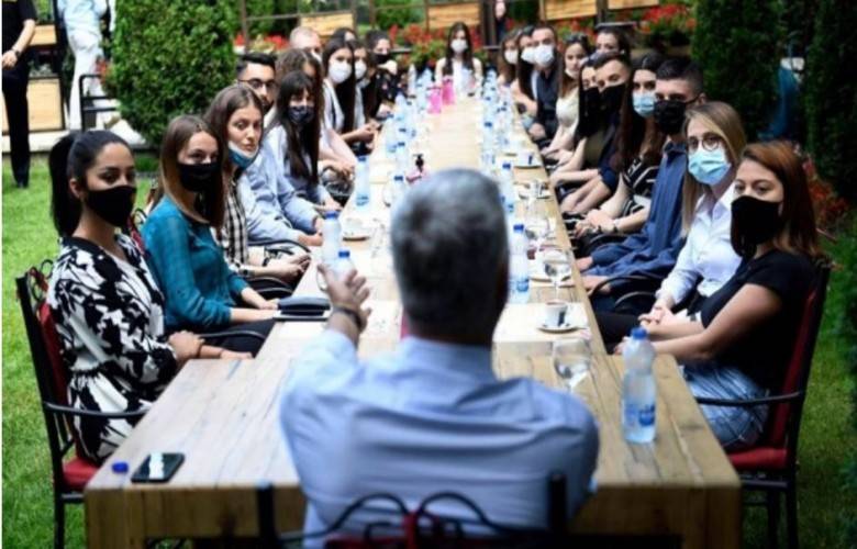 Kosova,  Sahip Olduğu Gençleriyle Kutsanmıştır