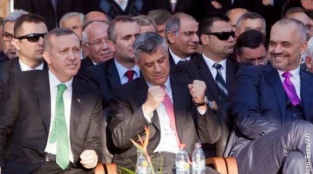 Thaçi, Erdoğan'ı Kutladı