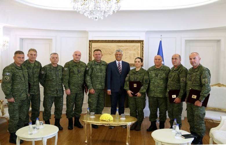 Thaçi Generallerin Terfilerini Onayıp Yeni Görevlere Atadı