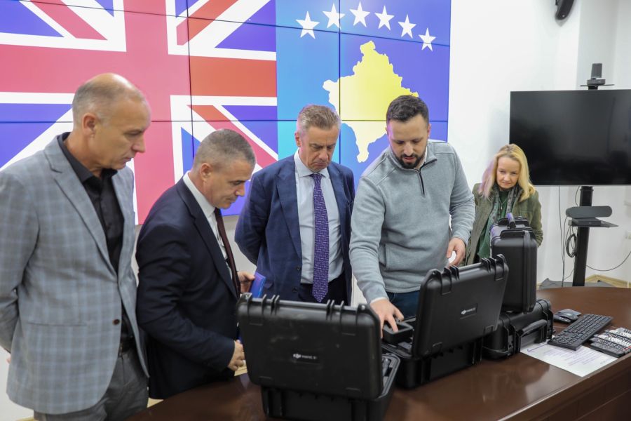 Britanya Büyükelçiliği, Kosova Polisine Dört Adet İHA Bağışladı