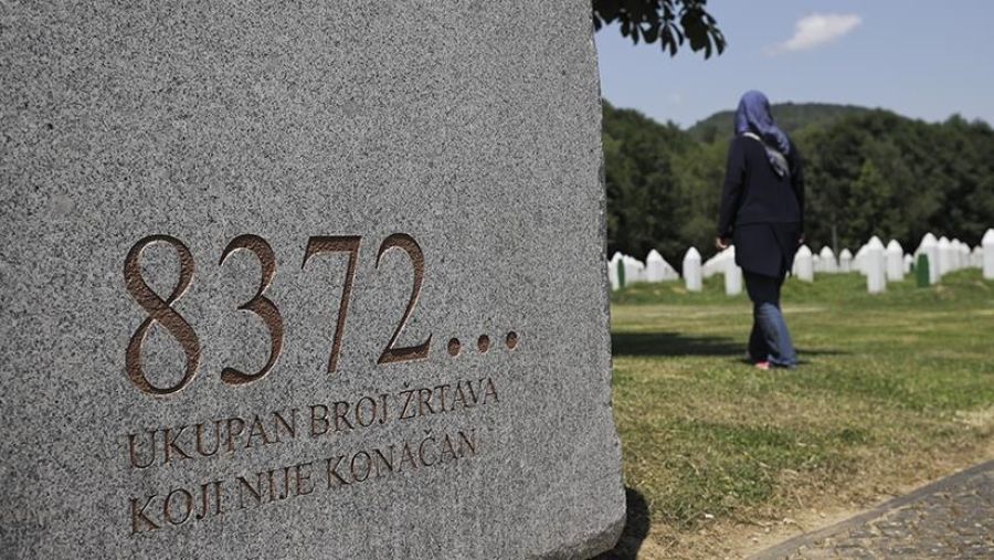 Srebrenica'da 1.000 kurban daha aranmaya devam ediyor 