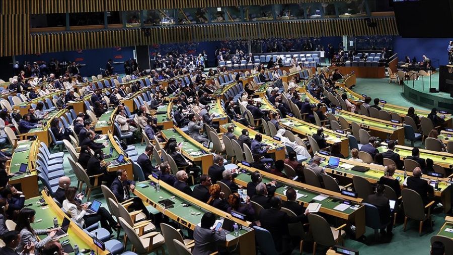 BM Genel Kurulunda kabul edilen kararla 11 Temmuz "Srebrenitsa Soykırımı'nı Anma Günü" ilan edildi